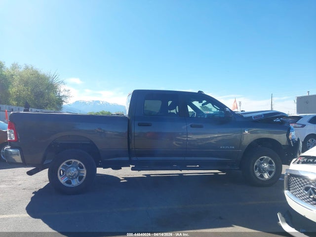 Продажа на аукционе авто 2022 Ram 2500 Big Horn  4x4 6'4 Box, vin: 3C6UR5DL2NG313120, номер лота: 44840026