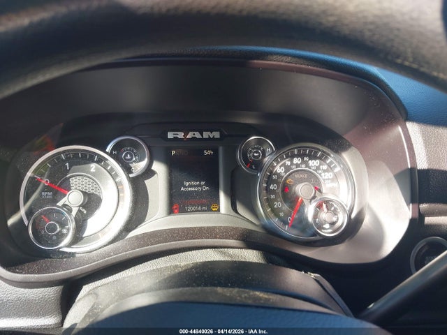 Продажа на аукционе авто 2022 Ram 2500 Big Horn  4x4 6'4 Box, vin: 3C6UR5DL2NG313120, номер лота: 44840026
