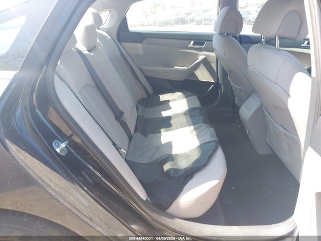 44840031 :رقم المزاد ، 5NPE24AF4GH357706 vin ، 2016 Hyundai Sonata Se مزاد بيع