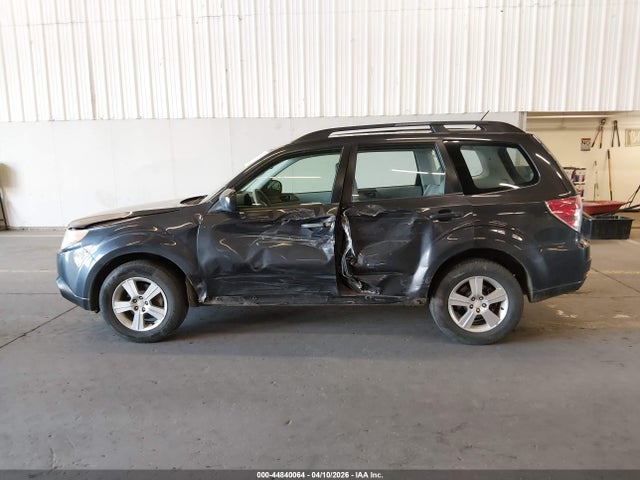Продаж на аукціоні авто 2012 Subaru Forester 2.5x, vin: JF2SHABC6CH403261, номер лоту: 44840064