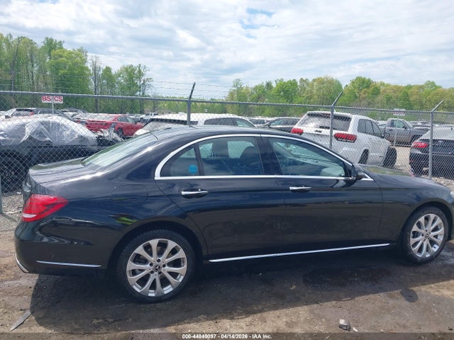 Продажа на аукционе авто 2018 Mercedes-benz E 300 4matic, vin: WDDZF4KB4JA410717, номер лота: 44840097