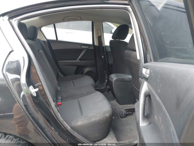 Продажа на аукционе авто 2011 Mazda Mazda3 I Touring, vin: JM1BL1VF1B1495258, номер лота: 44840100