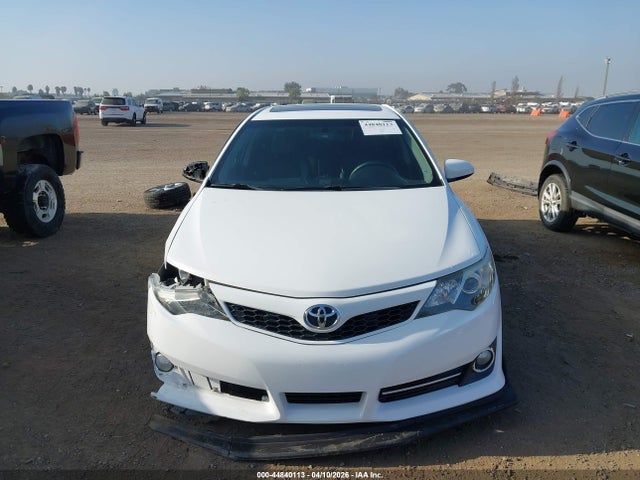 Aukcja sprzedaży 2014 Toyota Camry Se Sport, vin: 4T1BF1FK6EU750035, numer aukcji: 44840113