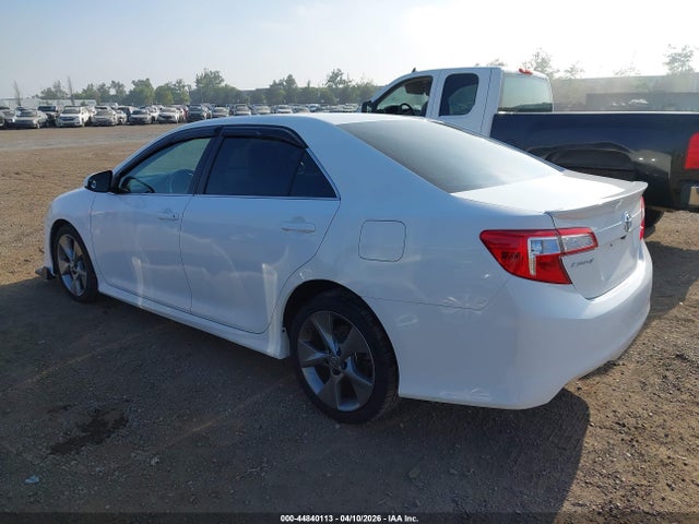 Aukcja sprzedaży 2014 Toyota Camry Se Sport, vin: 4T1BF1FK6EU750035, numer aukcji: 44840113