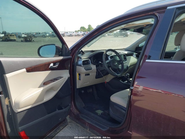 Продаж на аукціоні авто 2017 Kia Sorento 2.4l Lx, vin: 5XYPG4A37HG286669, номер лоту: 44840117