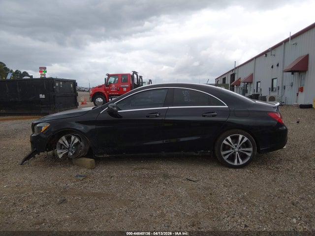 44840136 :رقم المزاد ، WDDSJ4EB6GN370752 vin ، 2016 Mercedes-benz Cla 250 مزاد بيع
