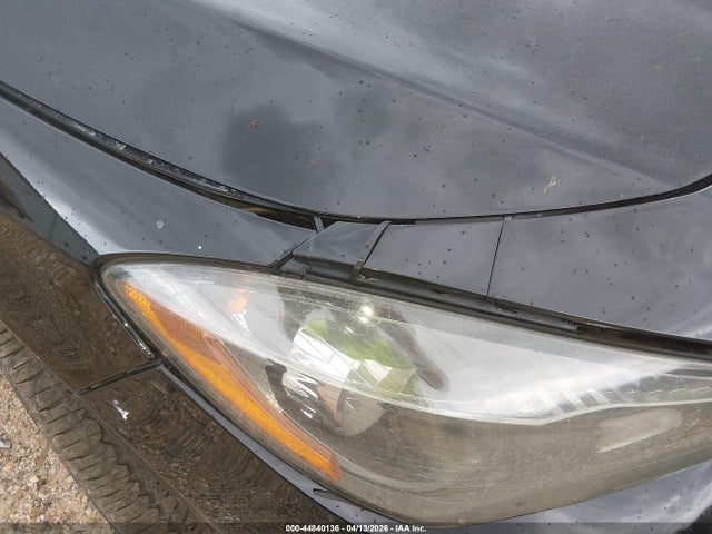 44840136 :رقم المزاد ، WDDSJ4EB6GN370752 vin ، 2016 Mercedes-benz Cla 250 مزاد بيع