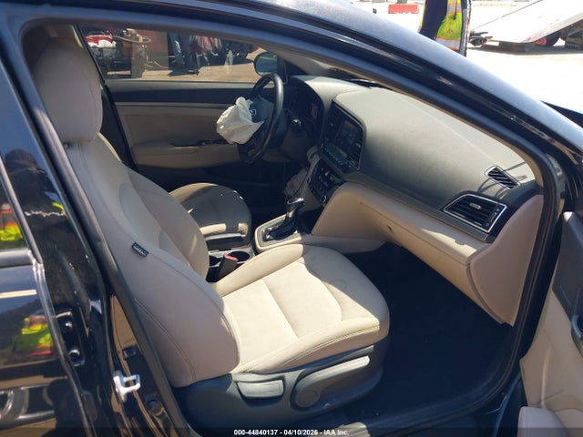 Aukcja sprzedaży 2018 Hyundai Elantra Value Edition, vin: 5NPD84LF6JH288354, numer aukcji: 44840137