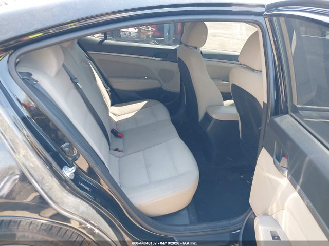 Aukcja sprzedaży 2018 Hyundai Elantra Value Edition, vin: 5NPD84LF6JH288354, numer aukcji: 44840137