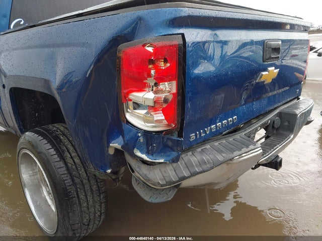 3GCUCRER0JG402439 Chevrolet Silverado 1500 1lt