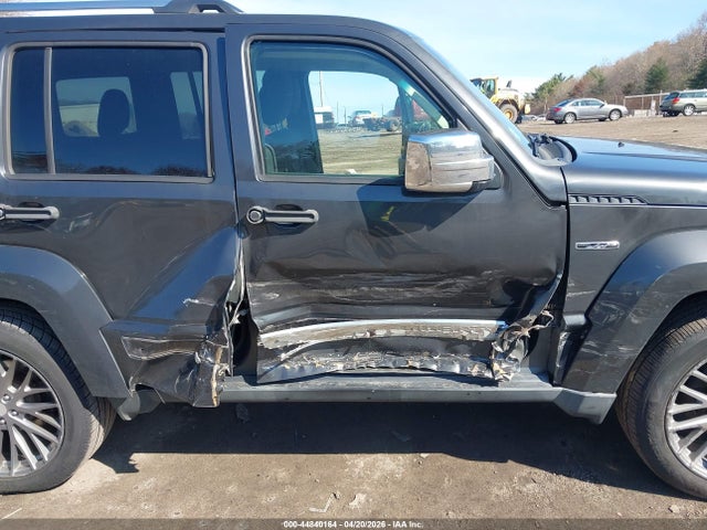 44840164 :رقم المزاد ، 1J4PN2GK2BW593020 vin ، 2011 Jeep Liberty Sport مزاد بيع