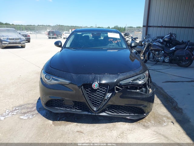Продажа на аукционе авто 2020 Alfa Romeo Giulia Rwd, vin: ZARFAMAN8L7624333, номер лота: 44840176
