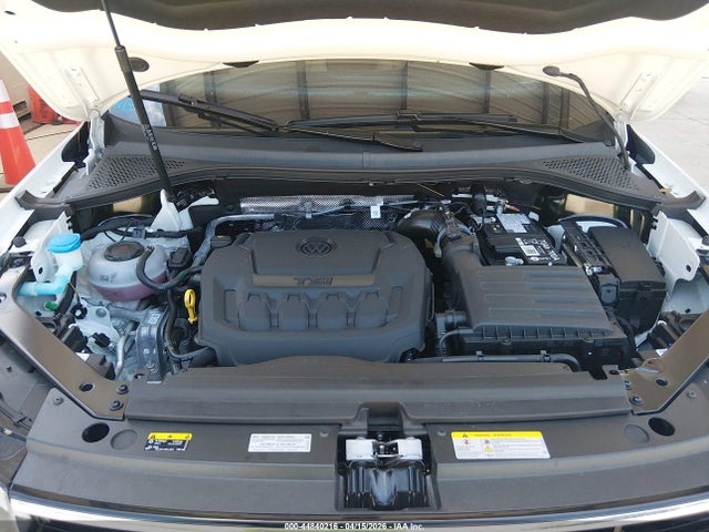 2024 Volkswagen Tiguan 2.0t Se R-line Black მანქანა იყიდება აუქციონზე, vin: 3VVCB7AX9RM204481, აუქციონის ნომერი: 44840216