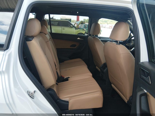 2024 Volkswagen Tiguan 2.0t Se R-line Black მანქანა იყიდება აუქციონზე, vin: 3VVCB7AX9RM204481, აუქციონის ნომერი: 44840216