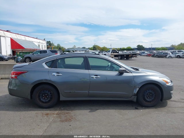 Nissan Altima 2.5 S 2015 1N4AL3AP9FC186515 Image 13