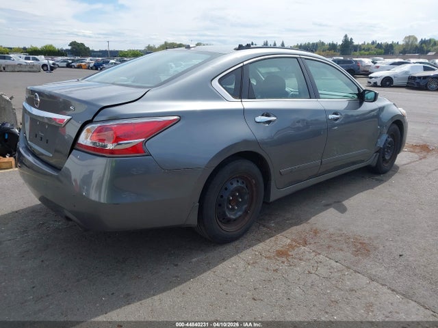 Nissan Altima 2.5 S 2015 1N4AL3AP9FC186515 Image 4