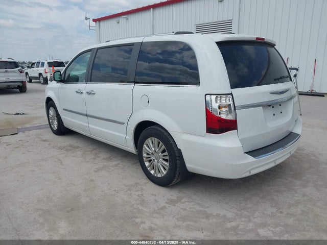 44840232 :رقم المزاد ، 2C4RC1GG7FR529144 vin ، 2015 Chrysler Town & Country Limited Platinum مزاد بيع