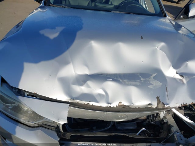 Aukcja sprzedaży 2013 Bmw 328i, vin: WBA3A5G54DNP26409, numer aukcji: 44840236