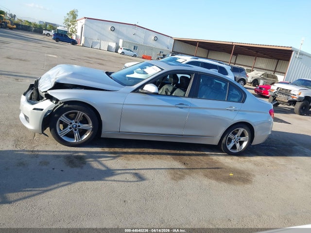 Aukcja sprzedaży 2013 Bmw 328i, vin: WBA3A5G54DNP26409, numer aukcji: 44840236