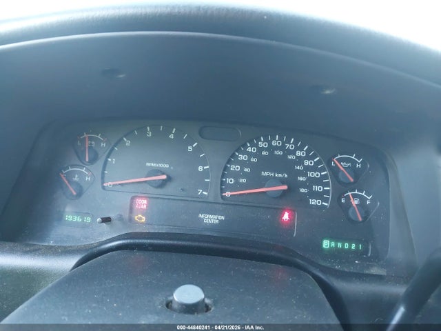 44840241 :رقم المزاد ، 1B7GG32N82S663294 vin ، 2002 Dodge Dakota Sport مزاد بيع