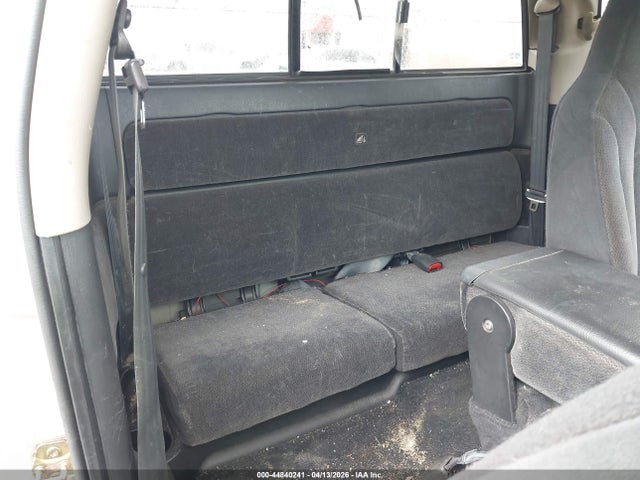 44840241 :رقم المزاد ، 1B7GG32N82S663294 vin ، 2002 Dodge Dakota Sport مزاد بيع