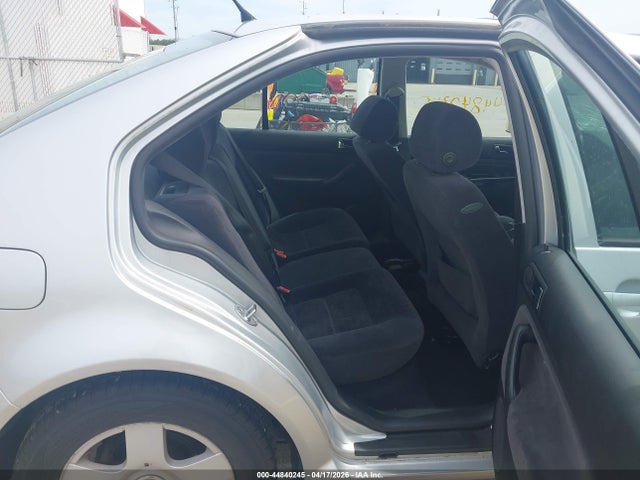 44840245 :رقم المزاد ، 3VWSB69M82M166288 vin ، 2002 Volkswagen Jetta Gls مزاد بيع