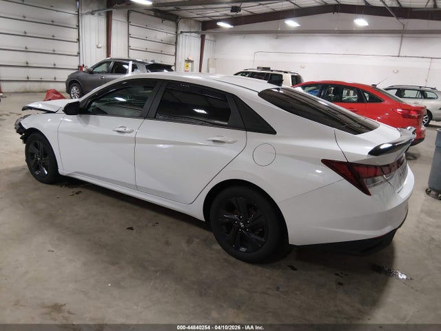 2022 Hyundai Elantra Sel მანქანა იყიდება აუქციონზე, vin: 5NPLM4AG8NH068268, აუქციონის ნომერი: 44840254