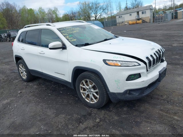 Aukcja sprzedaży 2015 Jeep Cherokee Latitude, vin: 1C4PJMCS3FW624378, numer aukcji: 44840264