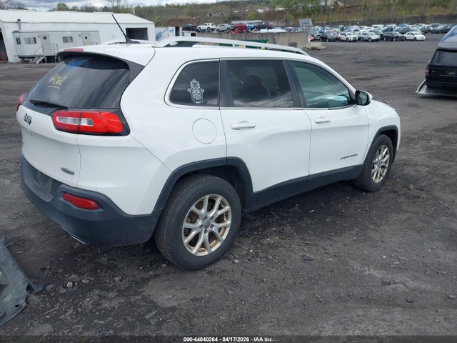 Продажа на аукционе авто 2015 Jeep Cherokee Latitude, vin: 1C4PJMCS3FW624378, номер лота: 44840264
