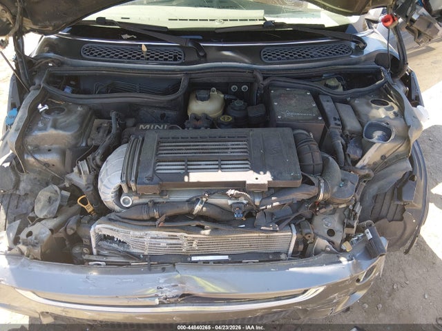 44840265 :رقم المزاد ، WMWRE33483TD60533 vin ، 2003 Mini Cooper S مزاد بيع