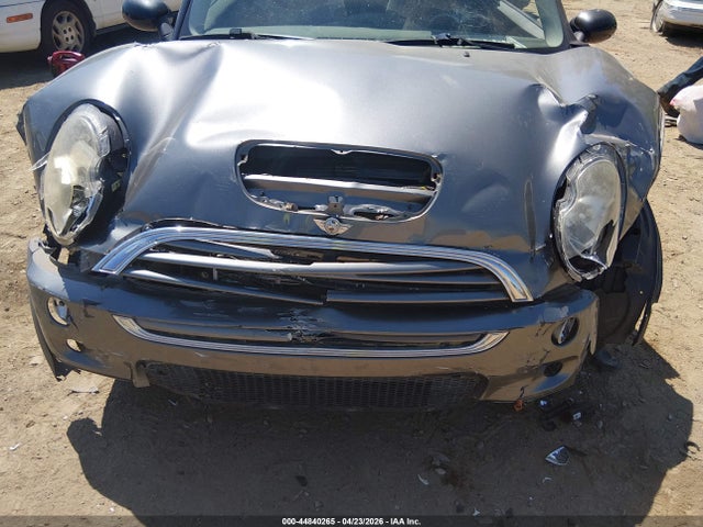 44840265 :رقم المزاد ، WMWRE33483TD60533 vin ، 2003 Mini Cooper S مزاد بيع