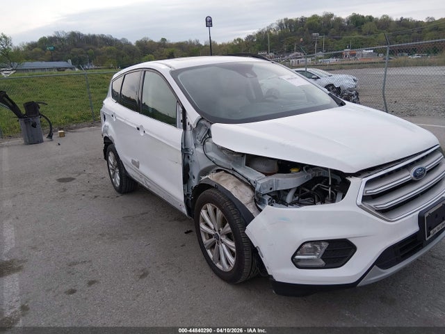 Продаж на аукціоні авто 2019 Ford Escape Sel, vin: 1FMCU0HD9KUC07356, номер лоту: 44840290