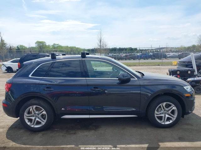 44840294 :رقم المزاد ، WA1ANAFY9K2048896 vin ، 2019 Audi Q5 45 Premium مزاد بيع