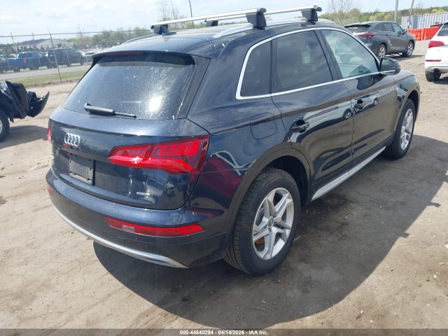 44840294 :رقم المزاد ، WA1ANAFY9K2048896 vin ، 2019 Audi Q5 45 Premium مزاد بيع