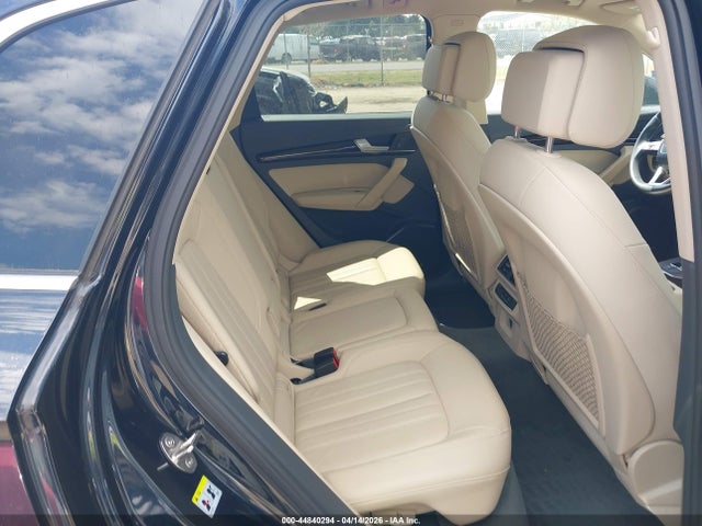44840294 :رقم المزاد ، WA1ANAFY9K2048896 vin ، 2019 Audi Q5 45 Premium مزاد بيع