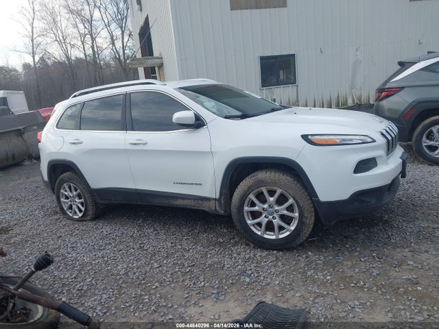 2016 Jeep Cherokee Latitude მანქანა იყიდება აუქციონზე, vin: 1C4PJMCB2GW361835, აუქციონის ნომერი: 44840296