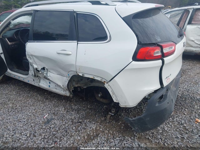 2016 Jeep Cherokee Latitude მანქანა იყიდება აუქციონზე, vin: 1C4PJMCB2GW361835, აუქციონის ნომერი: 44840296