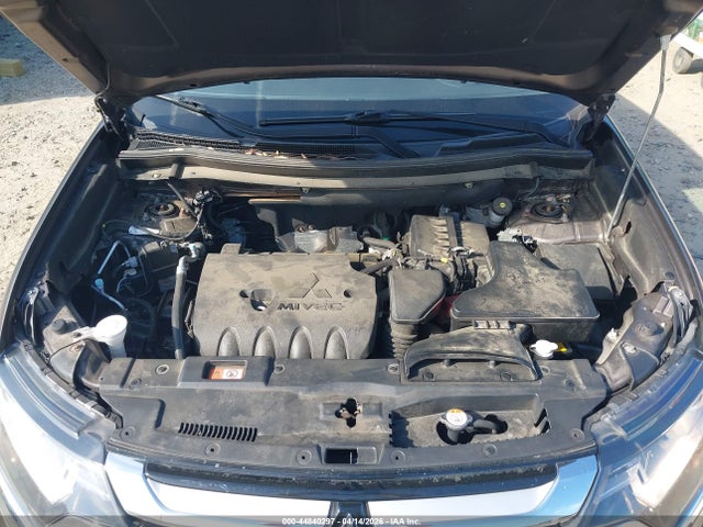 Aukcja sprzedaży 2016 Mitsubishi Outlander Es/se/sel, vin: JA4AZ3A36GZ002002, numer aukcji: 44840297