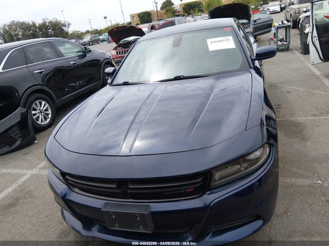 Продажа на аукционе авто 2015 Dodge Charger Sxt, vin: 2C3CDXHG2FH798893, номер лота: 44840299