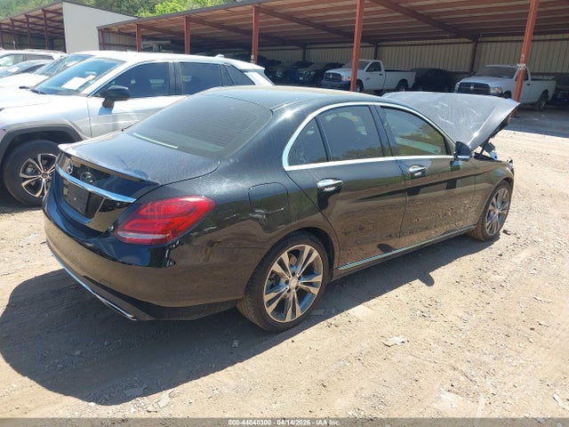 Продажа на аукционе авто 2017 Mercedes-benz C 300, vin: 55SWF4JB3HU208420, номер лота: 44840300