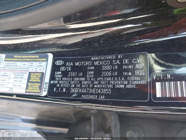 44840301 :رقم المزاد ، 3KPFK4A73HE043855 vin ، 2017 Kia Forte Lx مزاد بيع