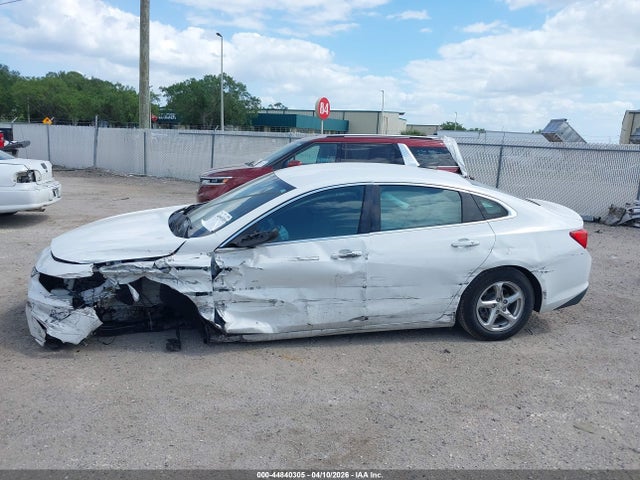 Продажа на аукционе авто 2018 Chevrolet Malibu 1ls, vin: 1G1ZB5ST0JF288213, номер лота: 44840305