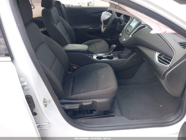 Продажа на аукционе авто 2018 Chevrolet Malibu 1ls, vin: 1G1ZB5ST0JF288213, номер лота: 44840305