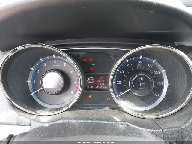 2013 Hyundai Sonata Gls მანქანა იყიდება აუქციონზე, vin: 5NPEB4AC2DH697468, აუქციონის ნომერი: 44840313