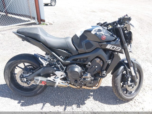 44840315 :رقم المزاد ، JYARN53E7JA002820 vin ، 2018 Yamaha Mt09 مزاد بيع