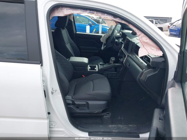 Продаж на аукціоні авто 2025 Toyota Tacoma Sr5, vin: 3TMLB5JN2SM200568, номер лоту: 44840317