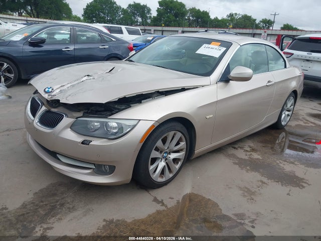 Aukcja sprzedaży 2013 Bmw 328i, vin: WBADW3C58DJ527225, numer aukcji: 44840328