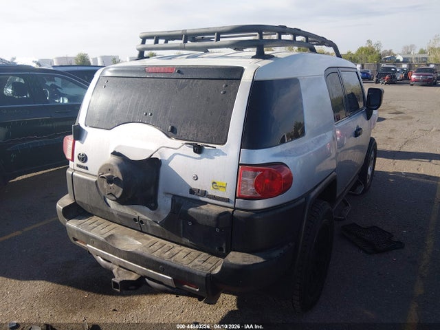 44840336 :رقم المزاد ، JTEZU11F18K006888 vin ، 2008 Toyota Fj Cruiser مزاد بيع