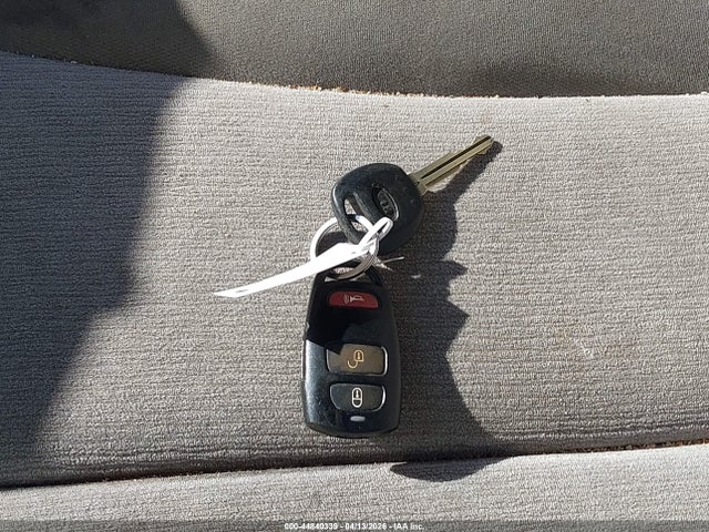 2011 Kia Sedona Lx მანქანა იყიდება აუქციონზე, vin: KNDMG4C72B6410537, აუქციონის ნომერი: 44840339