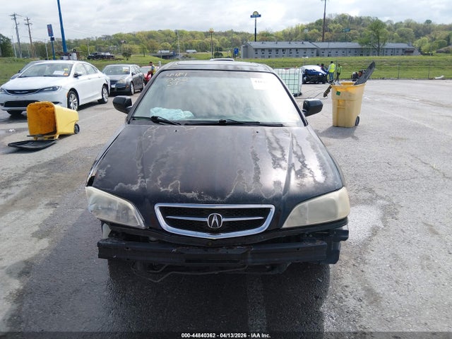 44840362 :رقم المزاد ، 19UUA56751A004333 vin ، 2001 Acura Tl 3.2 مزاد بيع